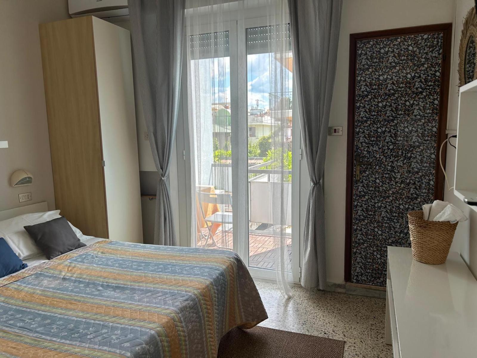 Bed And Breakfast Villa Giovanna リミニ エクステリア 写真